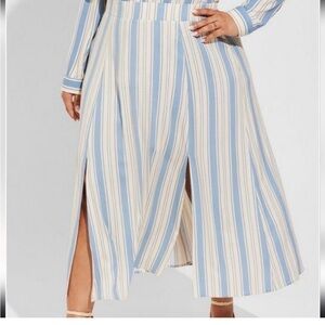 Torrid Striped Blue and White Midi Skirt NWT